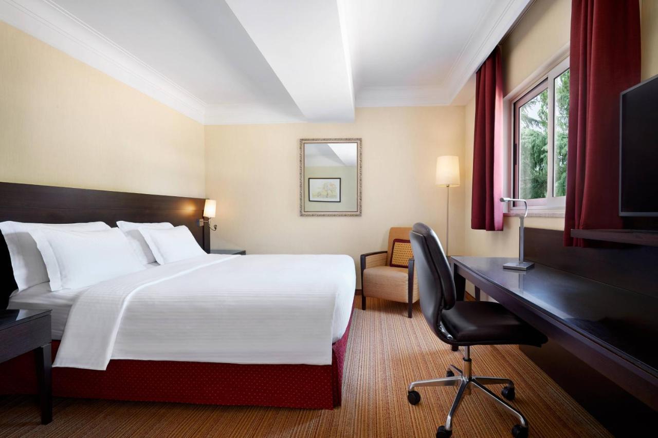 Courtyard By Marriott Rome Central Park Exteriér fotografie