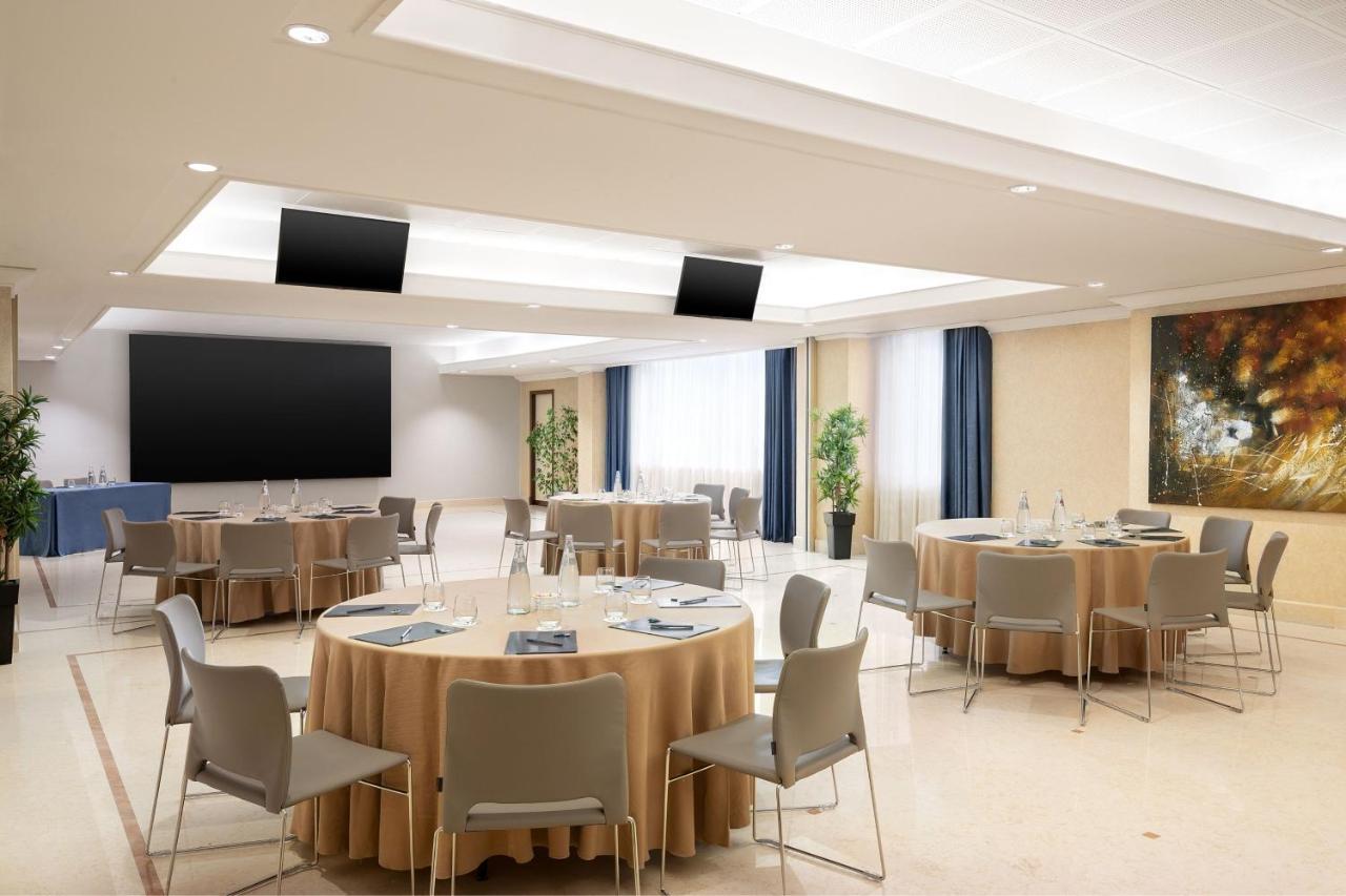 Courtyard By Marriott Rome Central Park Exteriér fotografie