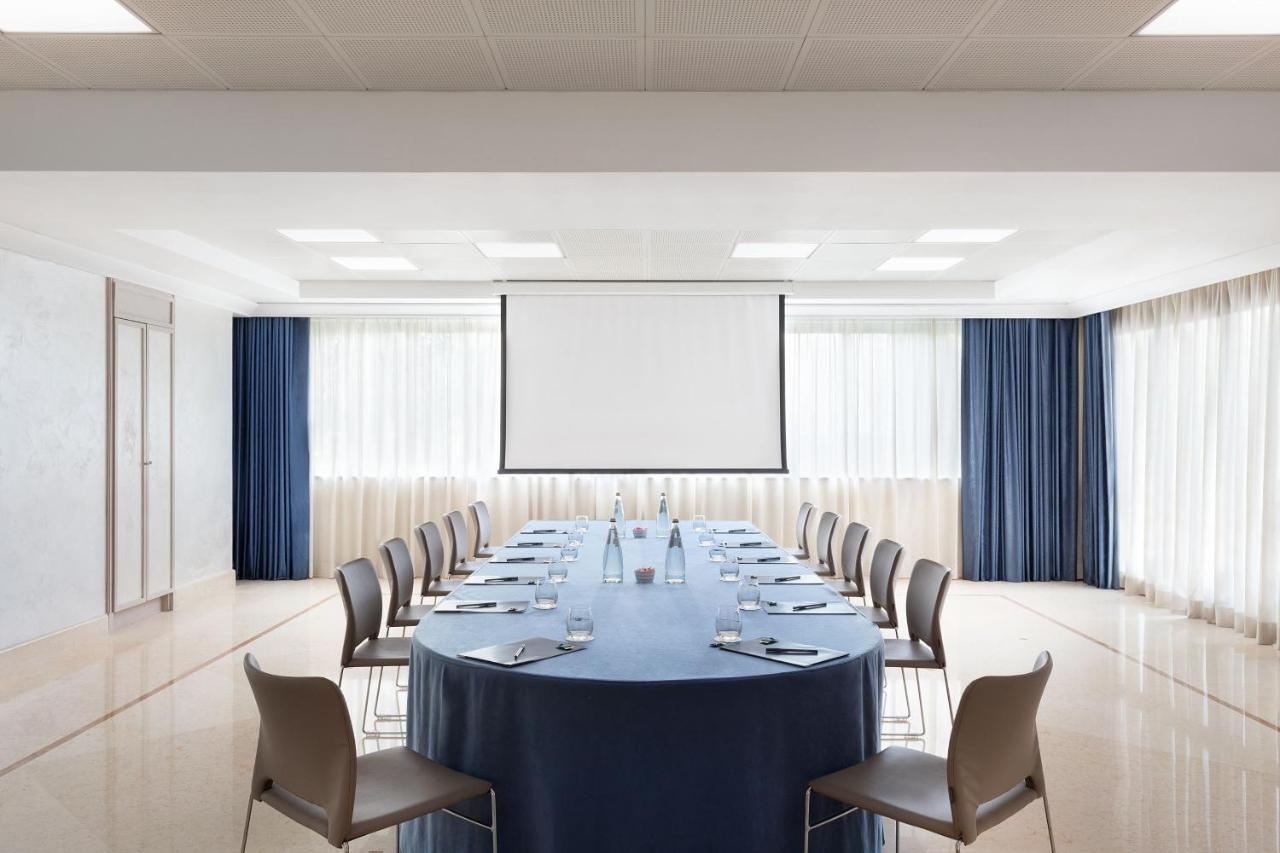 Courtyard By Marriott Rome Central Park Exteriér fotografie