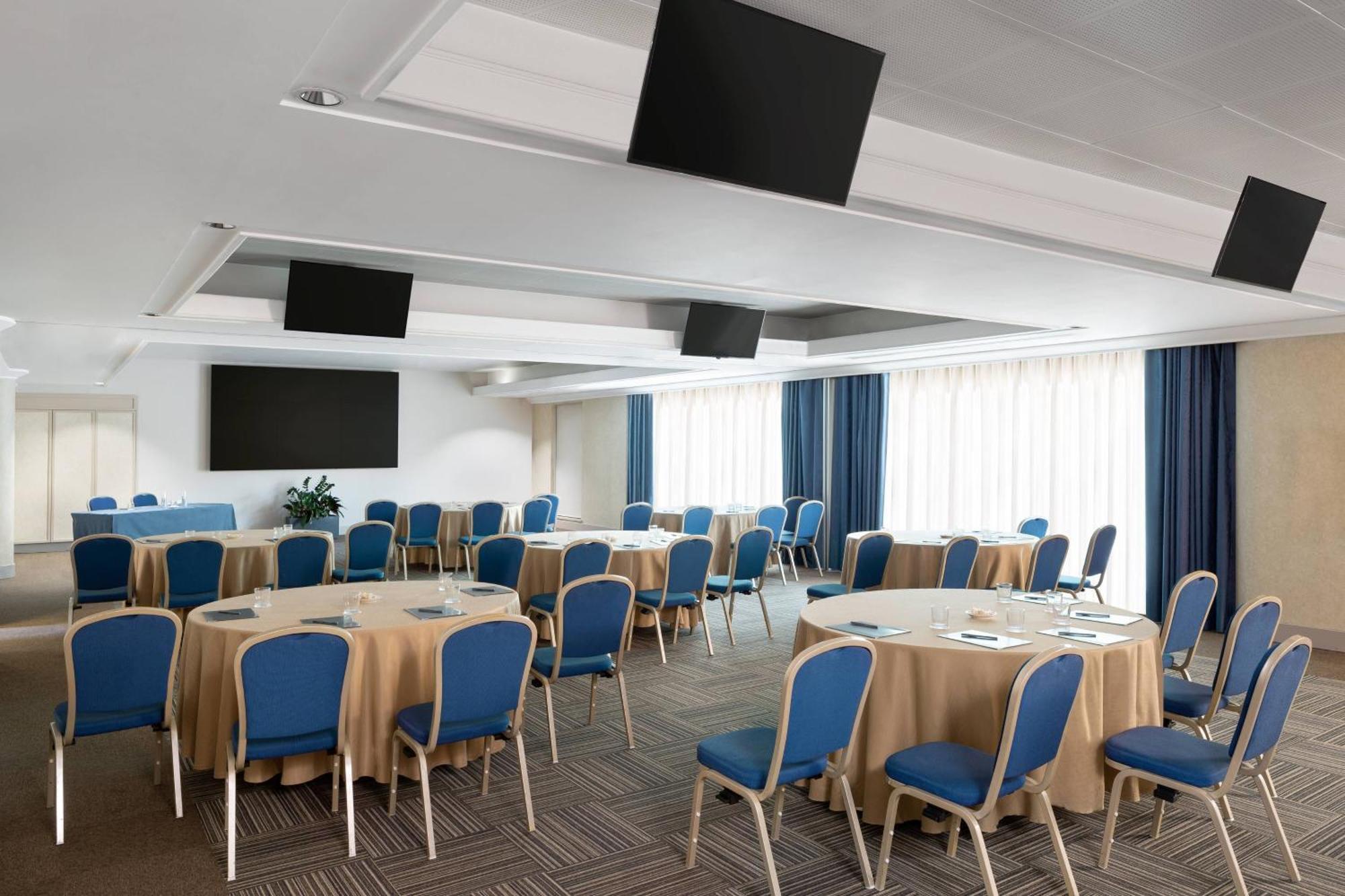 Courtyard By Marriott Rome Central Park Exteriér fotografie