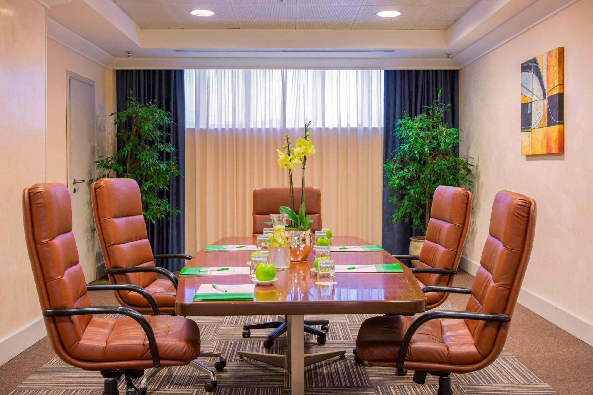 Courtyard By Marriott Rome Central Park Exteriér fotografie